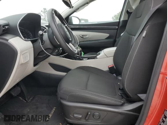 ✅ 2023 Hyundai Tucson SEL • VIN: 5NMJB3AE1PH193926 • Lot: 71854354. Wystawiony na Copart z przebiegiem 88 545 mil. Bezpłatny archiwum sprzedaży aukcyjnych z USA i szczegółowy raport historii pojazdu na DreamBid. Zdjęcie 7.