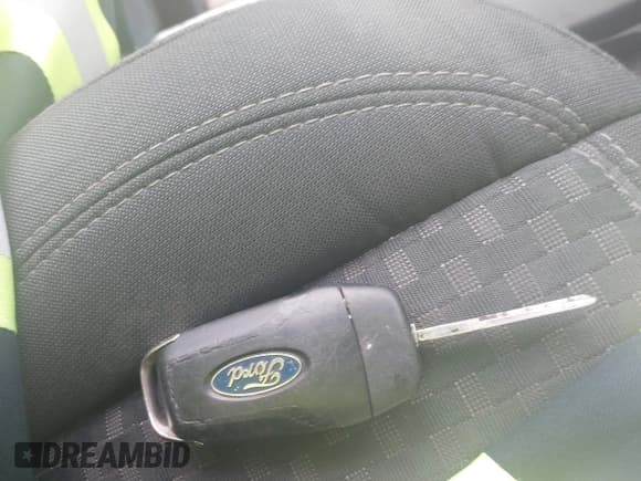 ✅ 2019 Ford Transit Connect XLT • VIN: NM0LE7F25K1384139 • Lot: 42845851. Listed on IAAI with 175,982 mi. Free auction sales archive from the USA and detailed vehicle history report at DreamBid. Image 11.