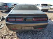 ✅ 2016 Dodge Challenger R/T Scat Pack • VIN: 2C3CDZFJ3GH288080 • Lot: 70725964. Wystawiony na Copart z przebiegiem 88 227 mil. Bezpłatny archiwum sprzedaży aukcyjnych z USA i szczegółowy raport historii pojazdu na DreamBid. Zdjęcie 6.