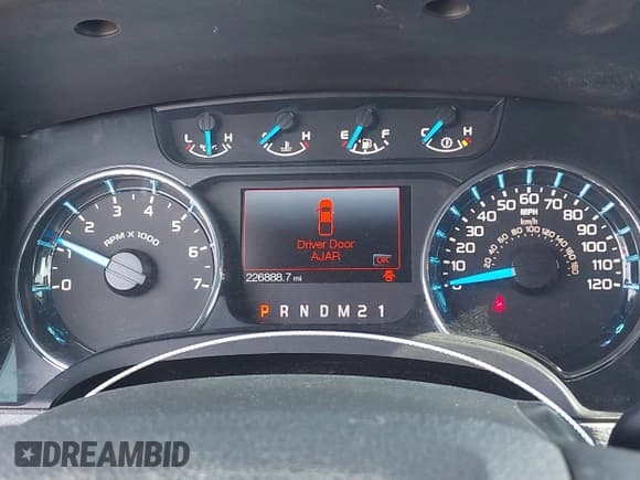 ✅ 2013 Ford F-150 XL • VIN: 1FTFX1EF0DKF95984 • Lot: 42982640. Listed on IAAI with 226,888 mi. Free auction sales archive from the USA and detailed vehicle history report at DreamBid. Image 7.