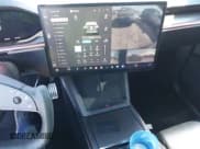 ✅ 2022 Tesla Model X Plaid • VIN: 7SAXCBE62NF349607 • Lot: 43515074. Wystawiony na IAAI z przebiegiem 58 606 mil. Bezpłatny archiwum sprzedaży aukcyjnych z USA i szczegółowy raport historii pojazdu na DreamBid. Zdjęcie 11.