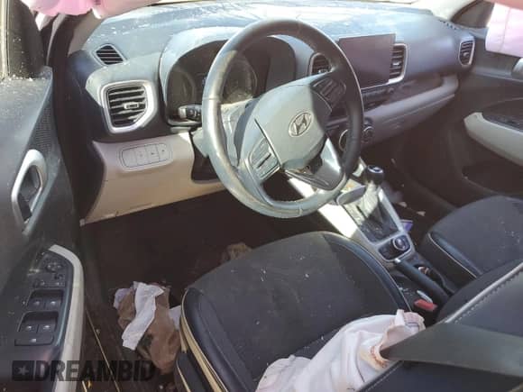 ✅ 2020 Hyundai Venue SEL • VIN: KMHRC8A37LU042325 • Лот: 83389544. Размещён на Copart с пробегом 129 672 миль миль. Получите бесплатный доступ к архиву аукционных продаж из США и посмотрите подробный отчёт об истории автомобиля на DreamBid. Изображение 8.