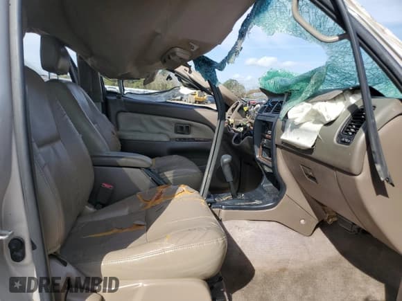 ✅ 1997 Toyota 4Runner • VIN: JT3GM84R0V0014289 • Lot: 47689215. Wystawiony na Copart z przebiegiem Nie podano. Bezpłatny archiwum sprzedaży aukcyjnych z USA i szczegółowy raport historii pojazdu na DreamBid. Zdjęcie 7.