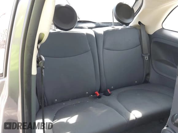 ✅ 2012 FIAT 500 Pop • VIN: 3C3CFFAR2CT313302 • Лот: 43407757. Опубликован ранее на IAAI с пробегом 1 103 359 миль. Бесплатный доступ к архиву аукционных продаж из США и подробный отчёт об истории автомобиля на DreamBid. Изображение 8.