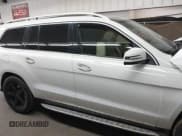 ✅ 2018 Mercedes-Benz GL 450 • VIN: 4JGDF6EE6JA998590 • Лот: 41979357. Опубликован ранее на IAAI с пробегом Не указан. Бесплатный доступ к архиву аукционных продаж из США и подробный отчёт об истории автомобиля на DreamBid. Изображение 13.