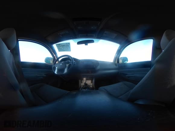 ✅ 2014 Toyota Tacoma • VIN: 3TMLU4EN1EM135084 • Lot: 42456747. Listed on IAAI with 172,921 mi. Free auction sales archive from the USA and detailed vehicle history report at DreamBid. Image 20.