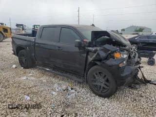 ✅ 2024 Chevrolet Silverado 1500 Custom • VIN: 3GCPABEK1RG118181 • Lot: 49625495. Wystawiony na Copart z przebiegiem Nie podano. Bezpłatny archiwum sprzedaży aukcyjnych z USA i szczegółowy raport historii pojazdu na DreamBid. Zdjęcie 4.