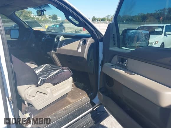 ✅ 2010 Ford F-150 XL • VIN: 1FTEX1C84AFA48558 • Lot: 43705399. Listed on IAAI with 269,481 mi. Free auction sales archive from the USA and detailed vehicle history report at DreamBid. Image 5.