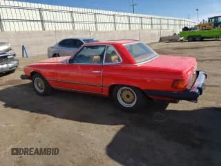 ✅ 1974 Mercedes-Benz SLC • VIN: 10704412016806 • Lot: 71612354. Listed on Copart with 93,962 mi. Free auction sales archive from the USA and detailed vehicle history report at DreamBid. Image 2.