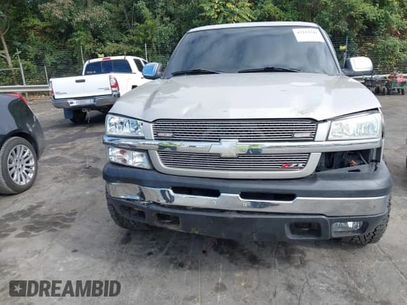 ✅ 2004 Chevrolet Silverado 1500 LT • VIN: 2GCEC13T141317871 • Lot: 43223742. Listed on IAAI with 249,943 mi. Free auction sales archive from the USA and detailed vehicle history report at DreamBid. Image 6.