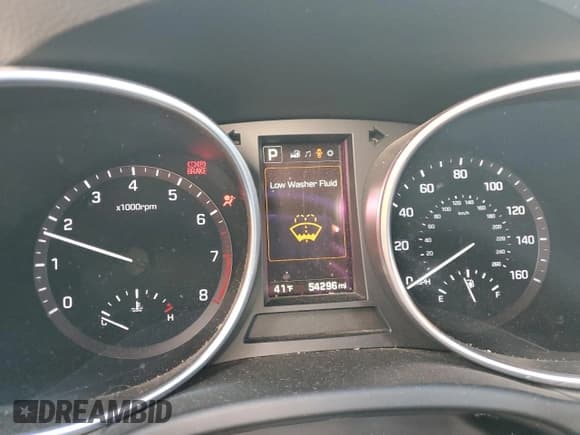 ✅ 2018 Hyundai Santa Fe 2.0T • VIN: 5NMZUDLA6JH106106 • Лот: 71894072. Опубликован ранее на Copart с пробегом 54 296 миль. Бесплатный доступ к архиву аукционных продаж из США и подробный отчёт об истории автомобиля на DreamBid. Изображение 9.