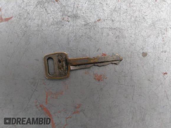 ✅ 1994 Ford Ranger Splash • VIN: 1FTCR11X6RTA18891 • Лот: 42497357. Опубликован ранее на IAAI с пробегом 71 278 миль. Бесплатный доступ к архиву аукционных продаж из США и подробный отчёт об истории автомобиля на DreamBid. Изображение 11.