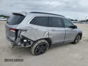 ✅ 2022 Honda Pilot Special Edition • VIN: 5FNYF5H20NB027454 • Lot: 90668685. Listed on Copart with 42,084 mi. Free auction sales archive from the USA and detailed vehicle history report at DreamBid. Image 3.