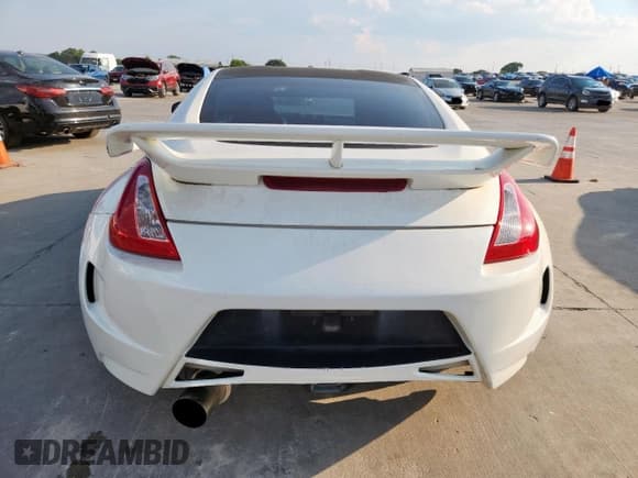 ✅ 2011 Nissan 370Z Touring • VIN: JN1AZ4EH5BM551099 • Lot: 81637085. Listed on Copart with 131,437 mi. Free auction sales archive from the USA and detailed vehicle history report at DreamBid. Image 6.
