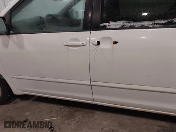 ✅ 2006 Toyota Sienna LE • VIN: 5TDZA23C76S578043 • Lot: 43862929. Listed on IAAI with 224,784 mi. Free auction sales archive from the USA and detailed vehicle history report at DreamBid. Image 6.