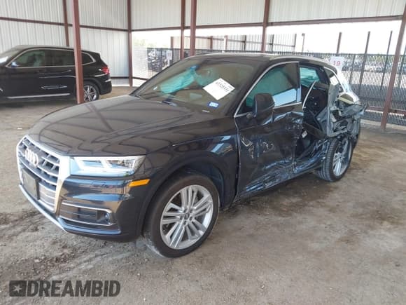 ✅ 2018 Audi Q5 Prestige • VIN: WA1CNAFY4J2208643 • Lot: 43325331. Listed on IAAI with Not provided. Free auction sales archive from the USA and detailed vehicle history report at DreamBid. Image 17.