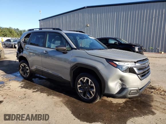 ✅ 2025 Subaru Forester Premium • VIN: JF2SLDDC7SH507804 • Lot: 86717565. Listed on Copart with 7,459 mi. Free auction sales archive from the USA and detailed vehicle history report at DreamBid. Image 4.