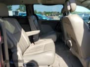 ✅ 2014 Chrysler Town & Country Touring L • VIN: 2C4RC1CG8ER113608 • Лот: 85181495. Опубликован ранее на Copart с пробегом 236 908 миль. Бесплатный доступ к архиву аукционных продаж из США и подробный отчёт об истории автомобиля на DreamBid. Изображение 11.