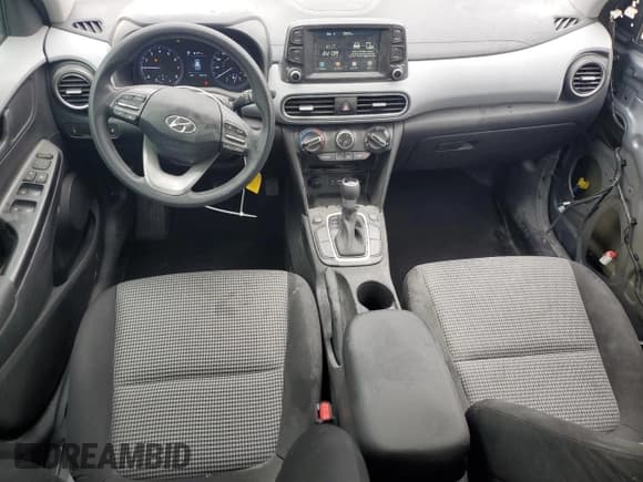 ✅ 2020 Hyundai Kona SE • VIN: KM8K1CAA1LU465961 • Лот: 74170364. Опубликован ранее на Copart с пробегом 83 243 миль. Бесплатный доступ к архиву аукционных продаж из США и подробный отчёт об истории автомобиля на DreamBid. Изображение 8.