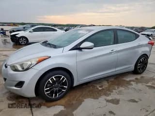 ✅ 2013 Hyundai Elantra GLS • VIN: 5NPDH4AE4DH189918 • Лот: 70468175. Опубликован ранее на Copart с пробегом 198 570 миль. Бесплатный доступ к архиву аукционных продаж из США и подробный отчёт об истории автомобиля на DreamBid. Изображение 1.