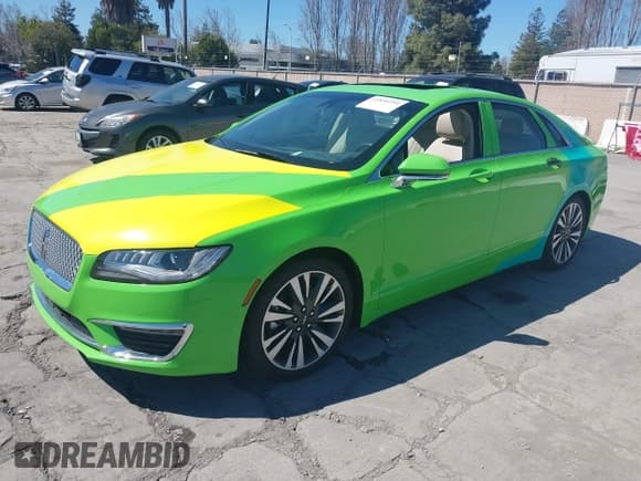 ✅ 2018 Lincoln MKZ Hybrid Reserve • VIN: 3LN6L5MU8JR628090 • Lot: 41830594. Listed on IAAI with 1,227 mi. Free auction sales archive from the USA and detailed vehicle history report at DreamBid. Image 2.