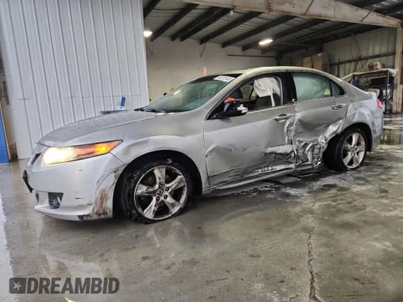 ✅ 2010 Acura TSX • VIN: JH4CU2F60AC025519 • Lot: 90220145. Listed on Copart with 125,175 mi. Free auction sales archive from the USA and detailed vehicle history report at DreamBid. Image 1.