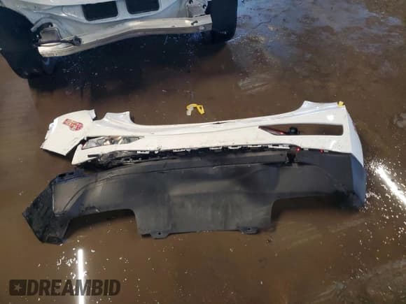 ✅ 2021 Chevrolet Bolt EV LT • VIN: 1G1FY6S09M4108000 • Lot: 82239794. Wystawiony na Copart z przebiegiem 22 915 mil. Bezpłatny archiwum sprzedaży aukcyjnych z USA i szczegółowy raport historii pojazdu na DreamBid. Zdjęcie 12.