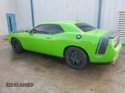 ✅ 2017 Dodge Challenger T/A 392 • VIN: 2C3CDZFJ2HH588906 • Lot: 76958264. Wystawiony na Copart z przebiegiem 46 926 mil. Bezpłatny archiwum sprzedaży aukcyjnych z USA i szczegółowy raport historii pojazdu na DreamBid. Zdjęcie 2.