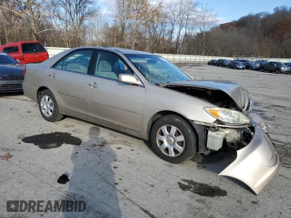 ✅ 2004 Toyota Camry SE • VIN: 4T1BE32K34U901500 • Lot: 93432095. Wystawiony na Copart z przebiegiem 194 253 mil. Bezpłatny archiwum sprzedaży aukcyjnych z USA i szczegółowy raport historii pojazdu na DreamBid. Zdjęcie 4.