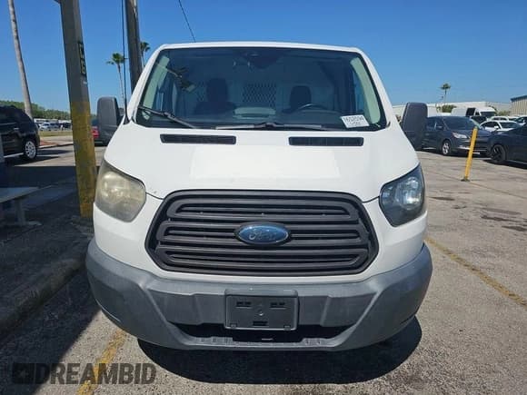 ✅ 2017 Ford Transit • VIN: 1FTYR2ZM3HKA61367 • Лот: 42090311. Опубликован ранее на IAAI с пробегом 111 998 миль. Бесплатный доступ к архиву аукционных продаж из США и подробный отчёт об истории автомобиля на DreamBid. Изображение 1.