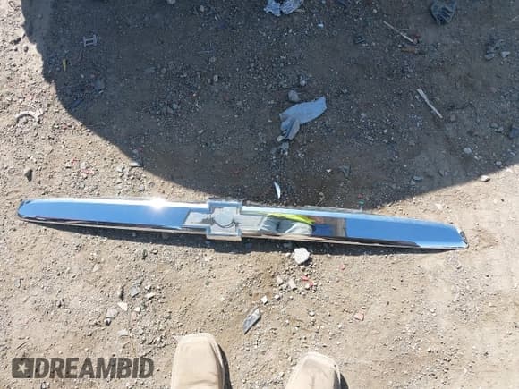 ✅ 2005 Chevrolet Equinox LS • VIN: 2CNDL13F956108979 • Лот: 42003451. Опубликован ранее на IAAI с пробегом 222 089 миль. Бесплатный доступ к архиву аукционных продаж из США и подробный отчёт об истории автомобиля на DreamBid. Изображение 12.