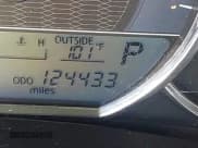 ✅ 2014 Toyota Corolla L • VIN: 5YFBURHE1EP134675 • Lot: 43009339. Wystawiony na IAAI z przebiegiem 124 433 mil. Bezpłatny archiwum sprzedaży aukcyjnych z USA i szczegółowy raport historii pojazdu na DreamBid. Zdjęcie 16.