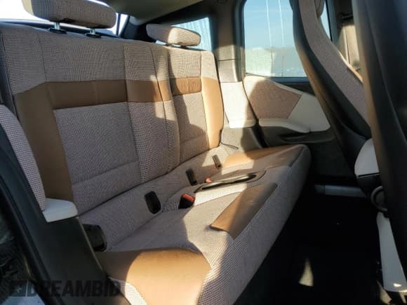 ✅ 2019 BMW i3 s • VIN: WBY8P8C54K7D50201 • Лот: 82672544. Опубликован ранее на Copart с пробегом 3 714 миль. Бесплатный доступ к архиву аукционных продаж из США и подробный отчёт об истории автомобиля на DreamBid. Изображение 11.