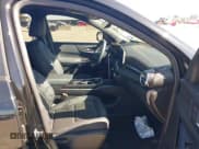 ✅ 2025 Chevrolet Equinox FWD LT • VIN: 3GNAXHEG4SL126590 • Lot: 42601529. Wystawiony na IAAI z przebiegiem 4 391 mil. Bezpłatny archiwum sprzedaży aukcyjnych z USA i szczegółowy raport historii pojazdu na DreamBid. Zdjęcie 5.