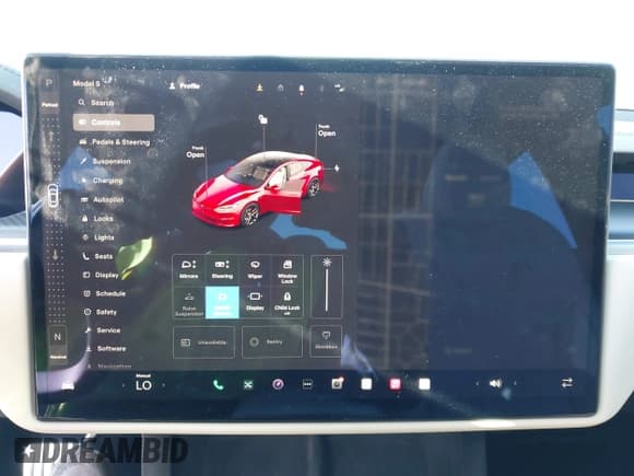 ✅ 2023 Tesla Model S Plaid • VIN: 5YJSA1E62PF511729 • Lot: 43112041. Wystawiony na IAAI z przebiegiem 23 940 mil. Bezpłatny archiwum sprzedaży aukcyjnych z USA i szczegółowy raport historii pojazdu na DreamBid. Zdjęcie 18.