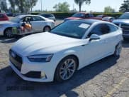 ✅ 2023 Audi A5 Sportback Premium • VIN: WAUABCF56PA039597 • Lot: 41979540. Wystawiony na IAAI z przebiegiem 32 654 mil. Bezpłatny archiwum sprzedaży aukcyjnych z USA i szczegółowy raport historii pojazdu na DreamBid. Zdjęcie 17.