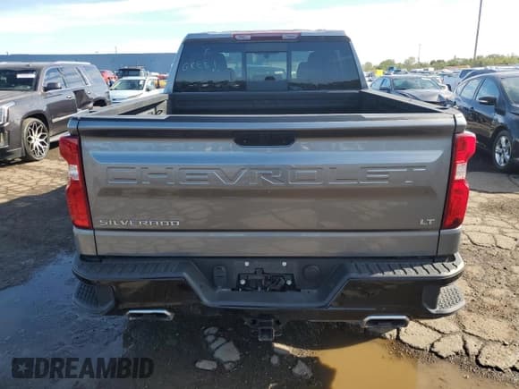 ✅ 2021 Chevrolet Silverado 1500 LT Trail Boss • VIN: 1GCPYFED6MZ337814 • Lot: 74052234. Wystawiony na Copart z przebiegiem 19 746 mil. Bezpłatny archiwum sprzedaży aukcyjnych z USA i szczegółowy raport historii pojazdu na DreamBid. Zdjęcie 6.
