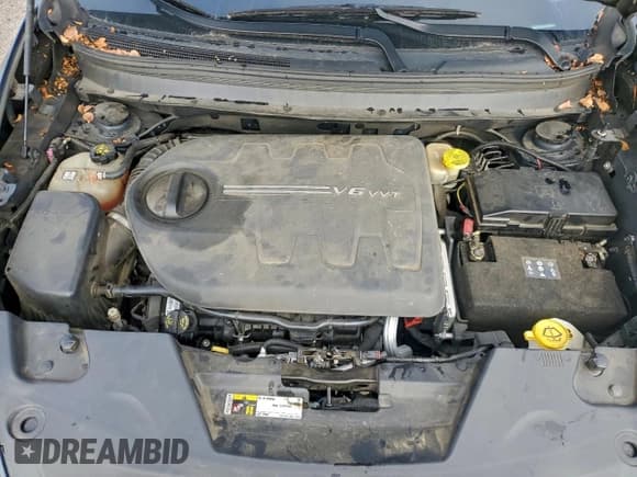 ✅ 2016 Jeep Cherokee Trailhawk • VIN: 1C4PJMBSXGW228404 • Lot: 93773915. Listed on Copart with 136,883 mi. Free auction sales archive from the USA and detailed vehicle history report at DreamBid. Image 12.