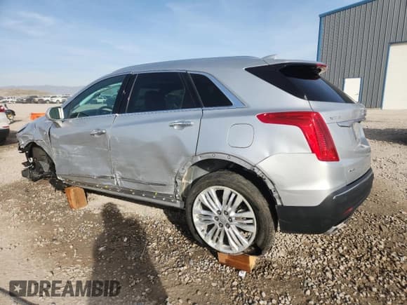 ✅ 2018 Cadillac XT5 Premium Luxury AWD • VIN: 1GYKNFRS9JZ209021 • Лот: 92052025. Опубликован ранее на Copart с пробегом 81 524 миль. Бесплатный доступ к архиву аукционных продаж из США и подробный отчёт об истории автомобиля на DreamBid. Изображение 2.