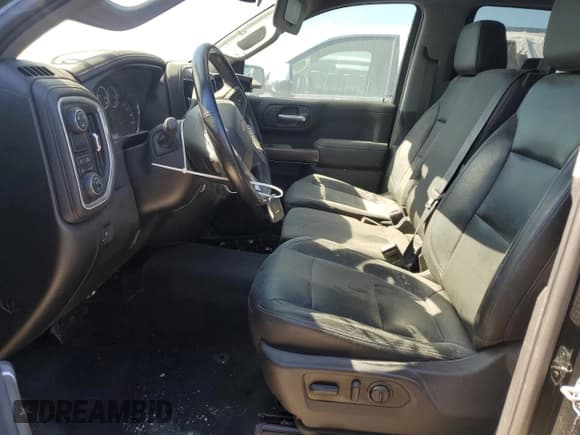 ✅ 2019 Chevrolet Silverado 1500 LTZ • VIN: 1GCPWEED5KZ134099 • Lot: 75094584. Wystawiony na Copart z przebiegiem 79 318 mil. Bezpłatny archiwum sprzedaży aukcyjnych z USA i szczegółowy raport historii pojazdu na DreamBid. Zdjęcie 7.