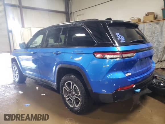 2022 Jeep Grand Cherokee Trailhawk with VIN 1C4RJYC61N8761647, listed as a Copart auction lot 46603635 with Not provided miles and Salvage title. Bid and sale history available at DreamBid. Image 2.