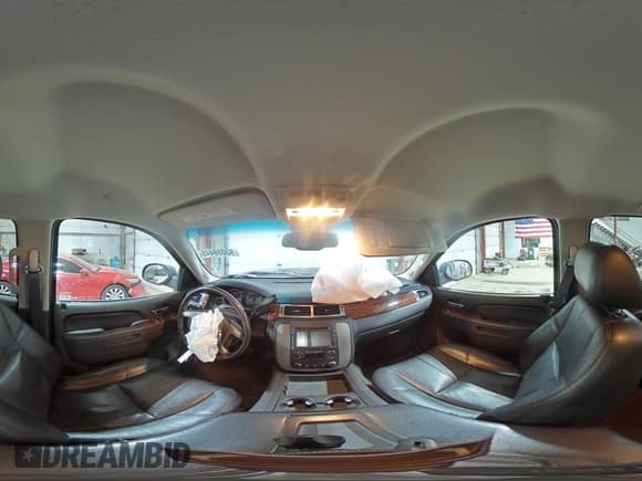 ✅ 2014 GMC Sierra 2500HD SLT • VIN: 1GT121CG8EF111672 • Lot: 93059445. Listed on Copart with 117,085 mi. Free auction sales archive from the USA and detailed vehicle history report at DreamBid. Image 14.