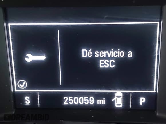 ✅ 2018 Chevrolet Equinox LT • VIN: 2GNAXJEV4J6197183 • Lot: 43381774. Wystawiony na IAAI z przebiegiem 250 059 mil. Bezpłatny archiwum sprzedaży aukcyjnych z USA i szczegółowy raport historii pojazdu na DreamBid. Zdjęcie 15.