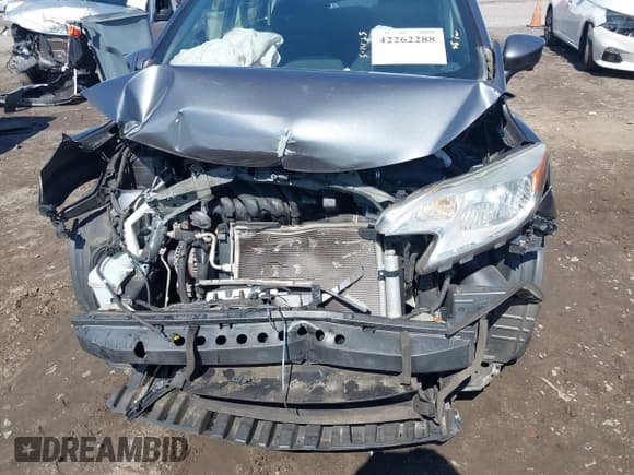 ✅ 2016 Nissan Note SV • VIN: 3N1CE2CP2GL392630 • Lot: 42262288. Listed on IAAI with 103,784 mi. Free auction sales archive from the USA and detailed vehicle history report at DreamBid. Image 6.