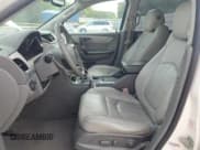 ✅ 2014 Chevrolet Traverse LTZ • VIN: 1GNKVJKD9EJ348548 • Lot: 80199825. Wystawiony na Copart z przebiegiem 166 265 mil. Bezpłatny archiwum sprzedaży aukcyjnych z USA i szczegółowy raport historii pojazdu na DreamBid. Zdjęcie 7.