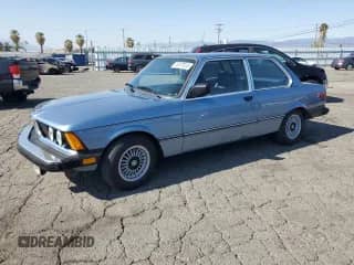 1981 BMW 3 Series z VIN WBAAG3304B8023747, wystawiony jako Copart lot #48570535 z przebiegiem 49 461 mil mil oraz Szkoda całkowita • Salvage title. Historia ofert i sprzedaży dostępna na DreamBid. Obrazek 1.