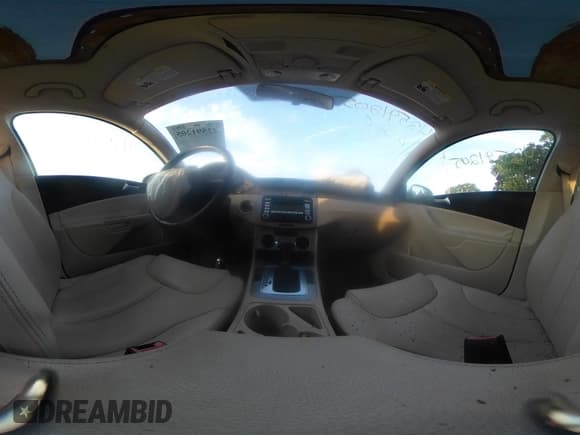 ✅ 2009 Volkswagen Passat Komfort • VIN: WVWJK73C19P053694 • Лот: 42591205. Опубликован ранее на IAAI с пробегом 104 227 миль. Бесплатный доступ к архиву аукционных продаж из США и подробный отчёт об истории автомобиля на DreamBid. Изображение 19.