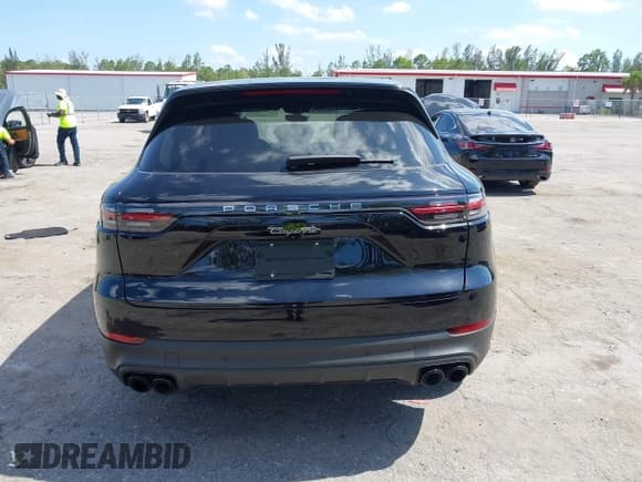 ✅ 2023 Porsche Cayenne • VIN: WP1AA2AYXPDA01076 • Лот: 42301868. Опубликован ранее на IAAI с пробегом 23 249 миль. Бесплатный доступ к архиву аукционных продаж из США и подробный отчёт об истории автомобиля на DreamBid. Изображение 16.