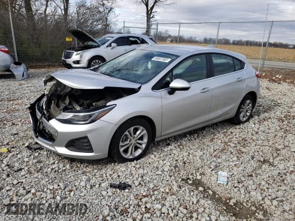 ✅ 2019 Chevrolet Cruze LT • VIN: 3G1BE6SM5KS528053 • Lot: 69807302. Listed on Copart with 66,646 mi. Free auction sales archive from the USA and detailed vehicle history report at DreamBid. Image 1.