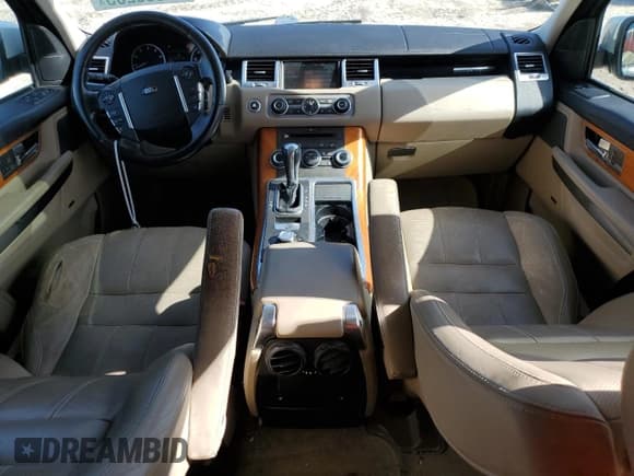 ✅ 2010 Land Rover Range Rover Sport HSE Lux • VIN: SALSK2D48AA252434 • Lot: 67906285. Listed on Copart with 125,662 mi. Free auction sales archive from the USA and detailed vehicle history report at DreamBid. Image 8.